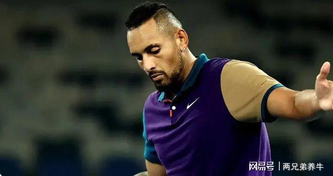 关于澳大利亚网球队翻盘美国网球队，克耶高斯打破历史纪录的信息