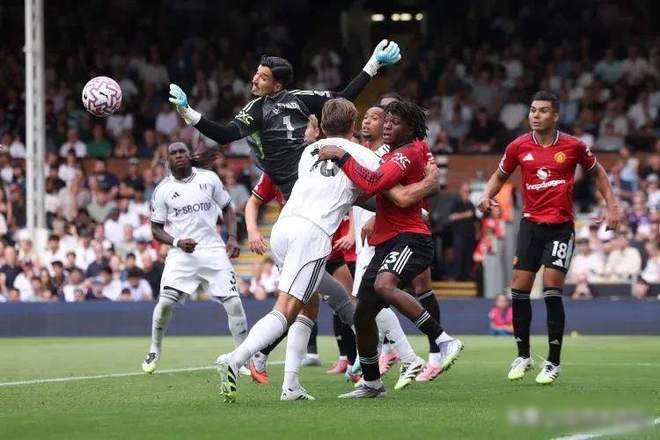 包含切尔西鏖战意大利,卡塞米罗关键制胜的词条 包含切尔西鏖战意大利,卡塞米罗关键制胜的词条