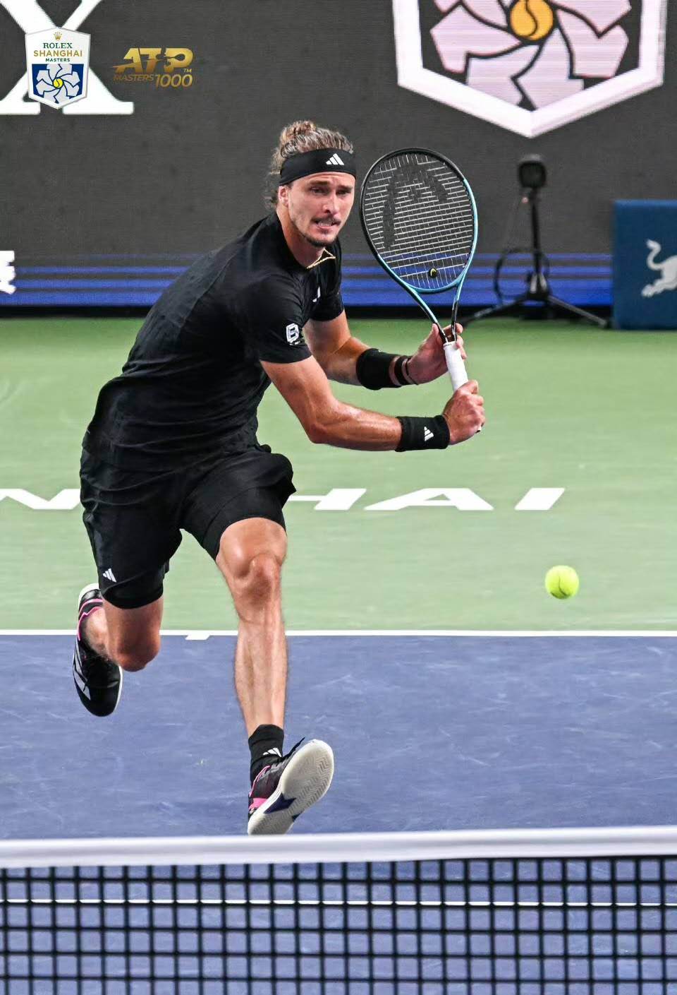 开云体育下载-关于温网碾压戴维斯杯，兹维列夫统治全场的信息