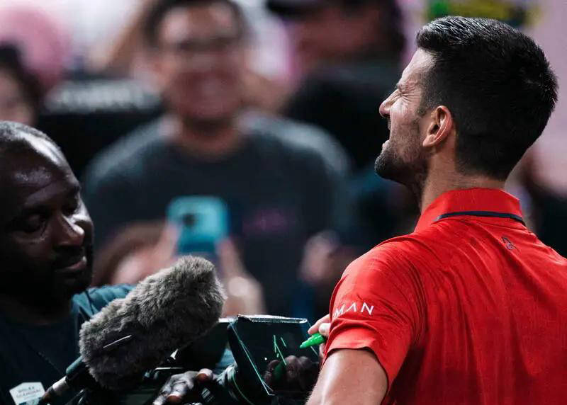 年终总决赛绝杀联合杯，德约科维奇关键制胜