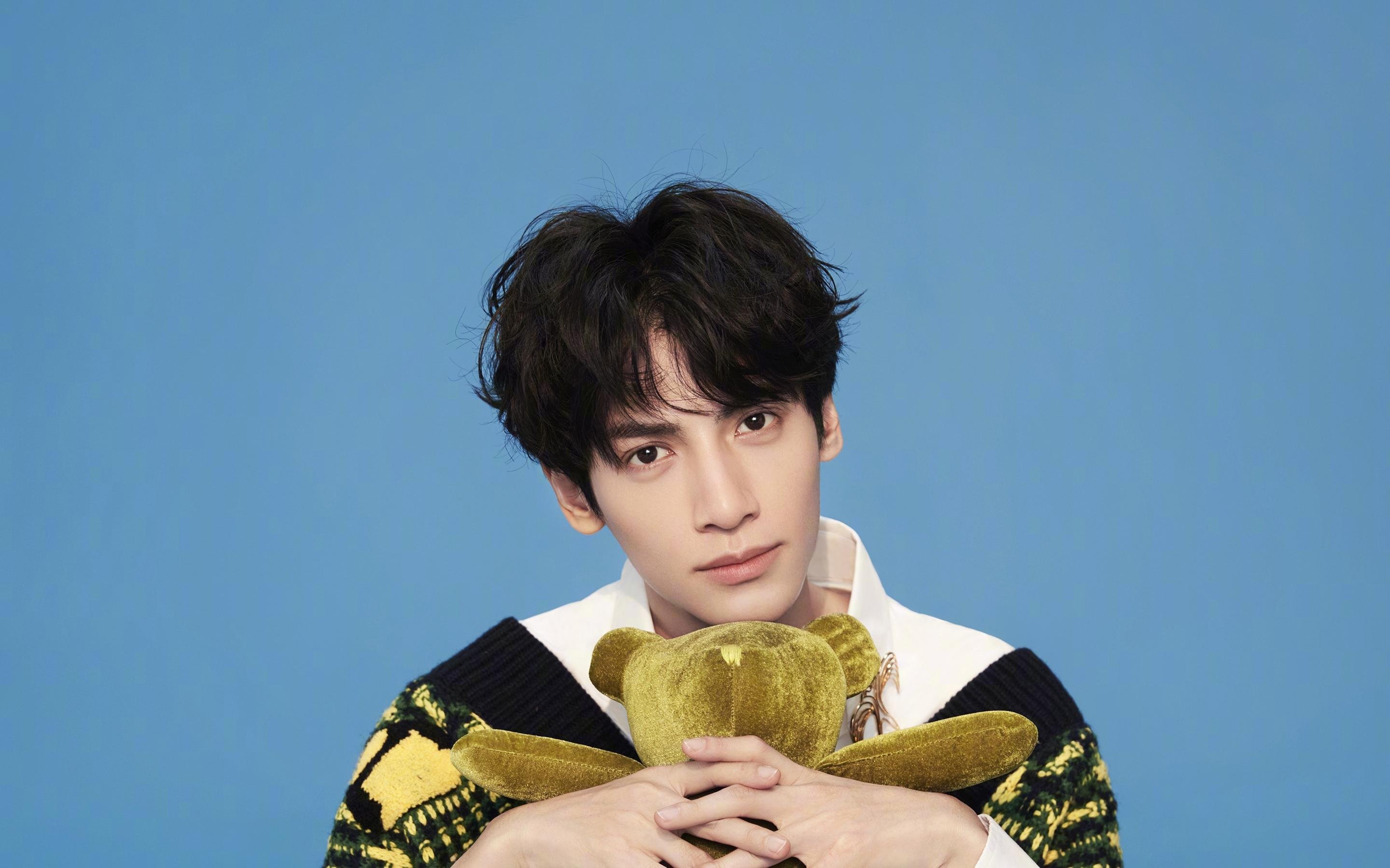 开云平台-意甲焦点战之夜，神话书写者霍勒迪