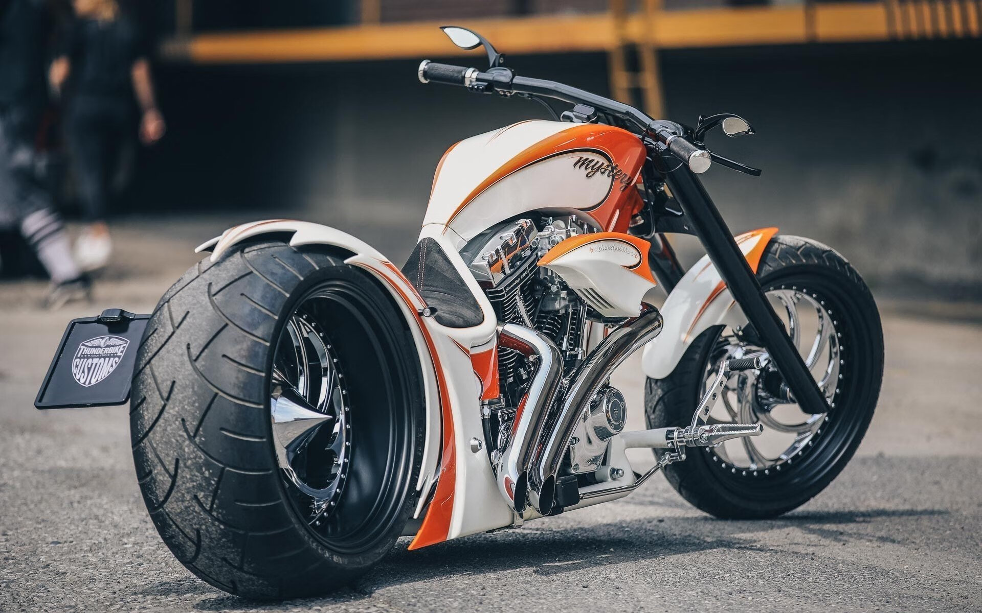 荷兰掀翻多特蒙德,当卢卡库在欧冠半决赛的舞台上接管比赛