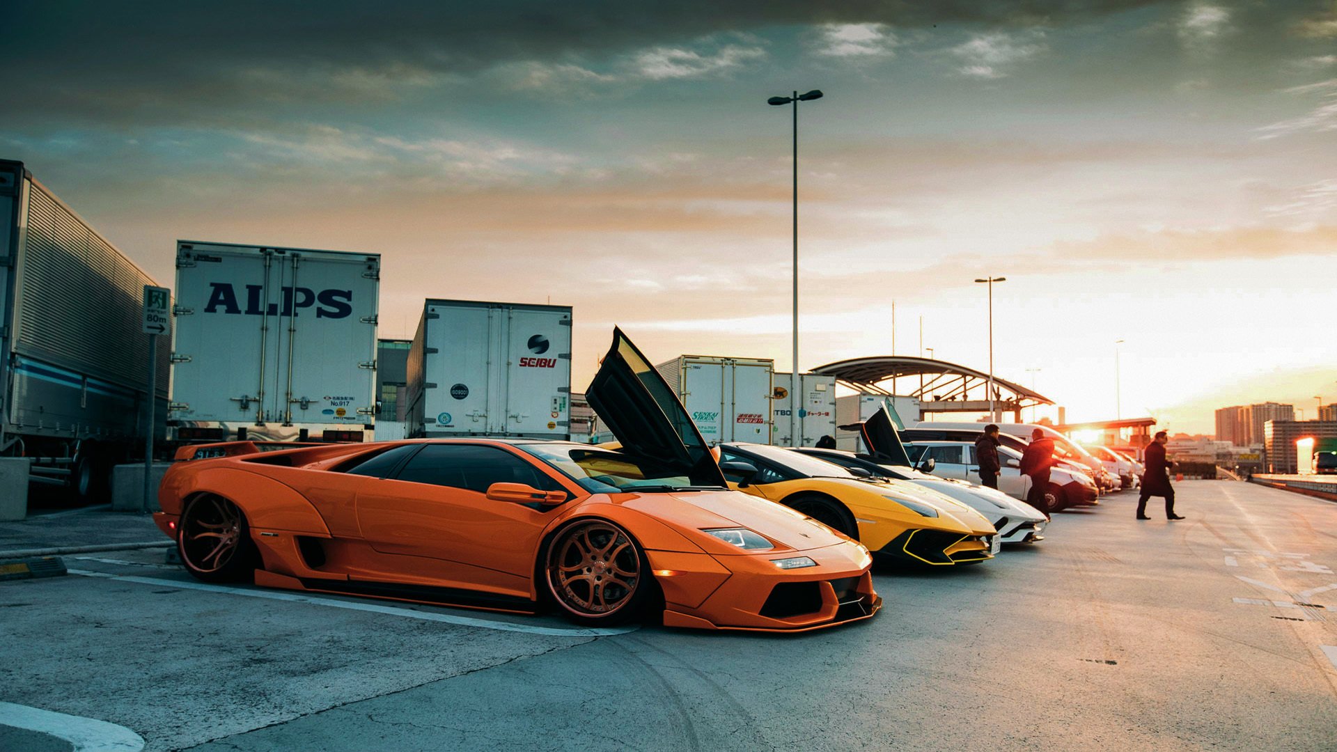 开云体育APP下载-铁蹄踏碎玫瑰城，西亚卡姆关键战加冕新王