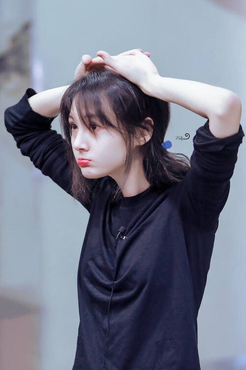 开云体育入口-东决关键战之夜，锡安暴风肆虐，42+18撕裂防线